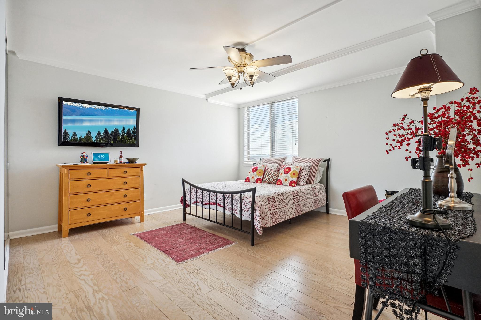 MARINA TOWERS - Residential Lease