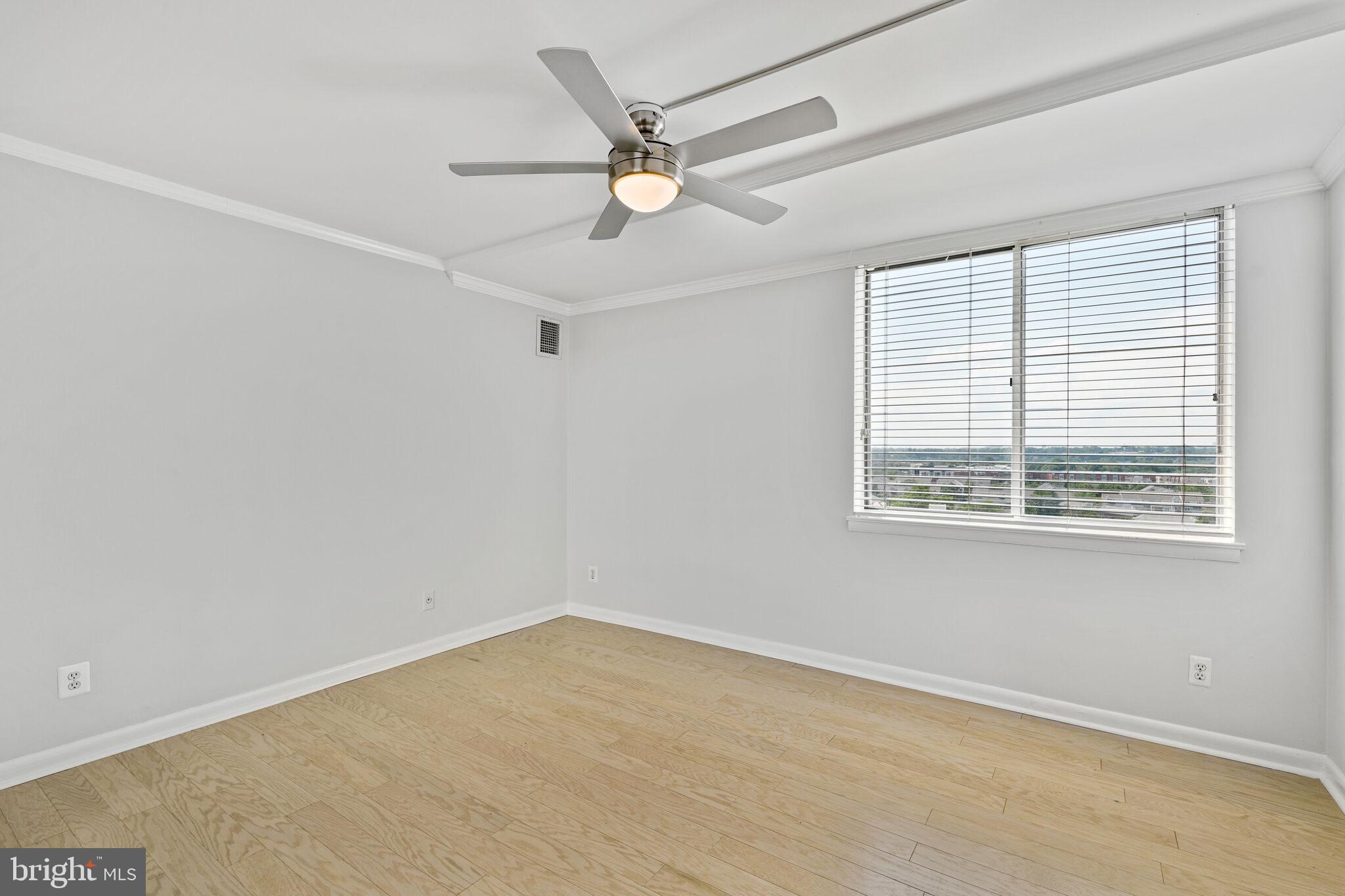 MARINA TOWERS - Residential Lease