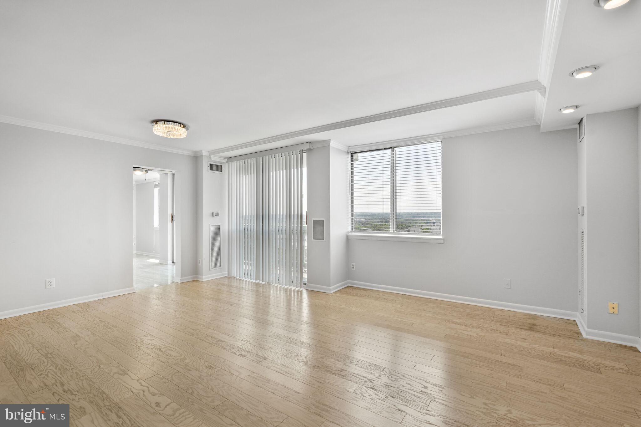 MARINA TOWERS - Residential Lease