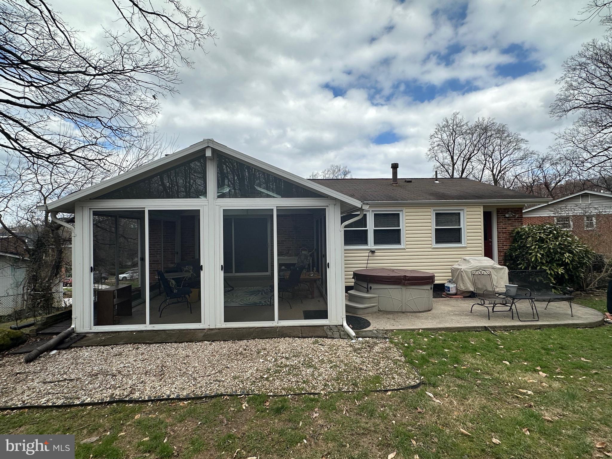 SLEEPY HOLLOW WOODS - Residential