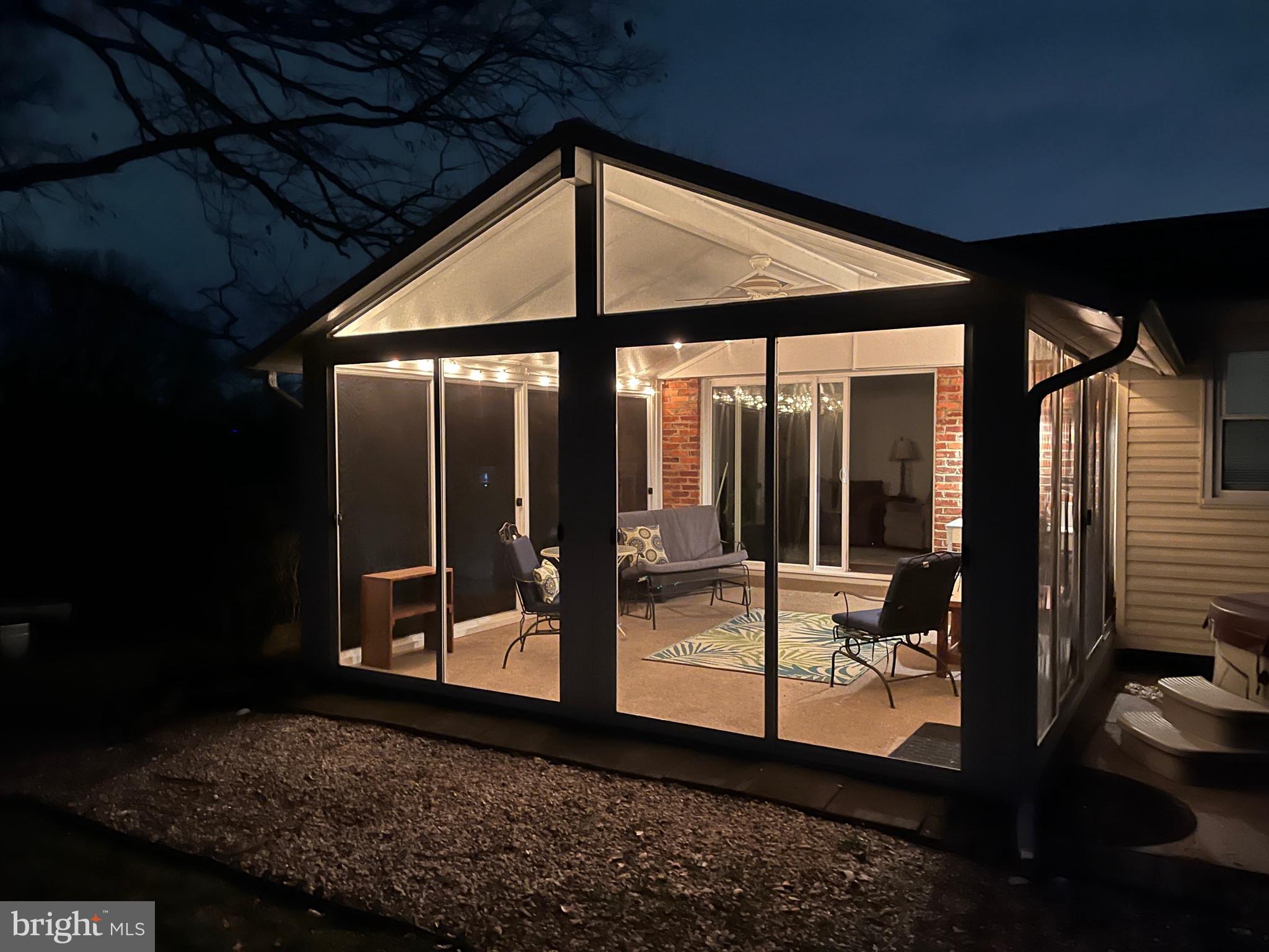 SLEEPY HOLLOW WOODS - Residential