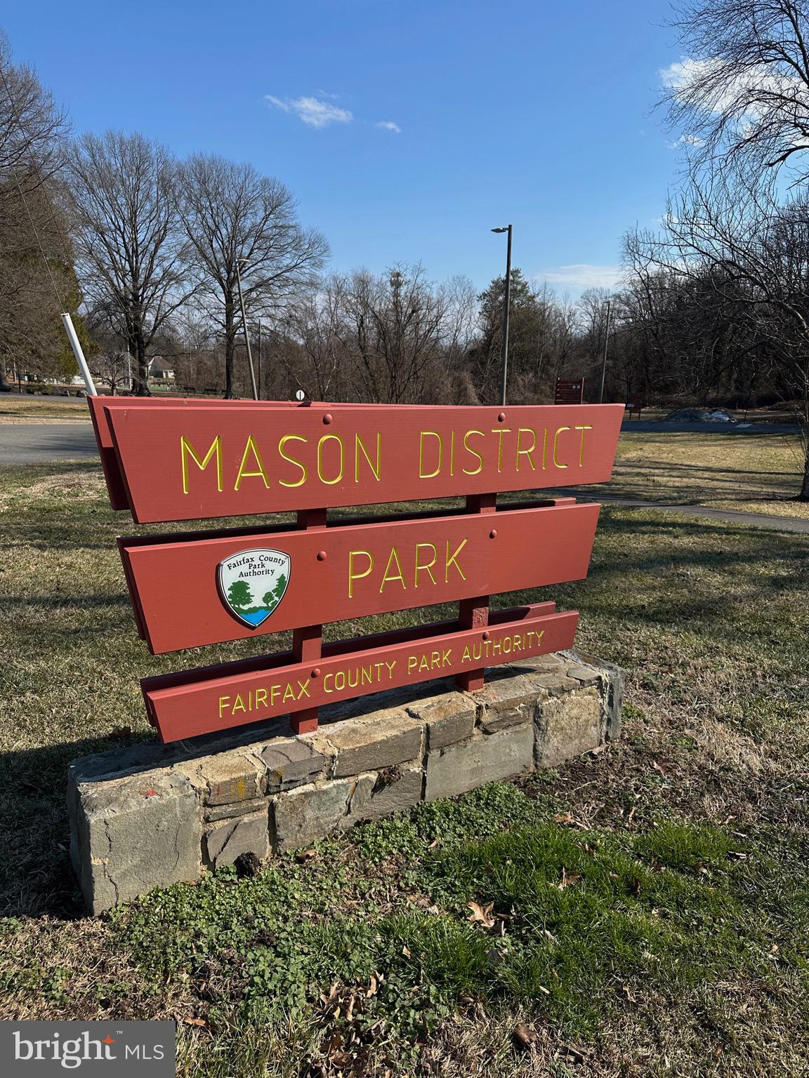 SLEEPY HOLLOW WOODS - Residential