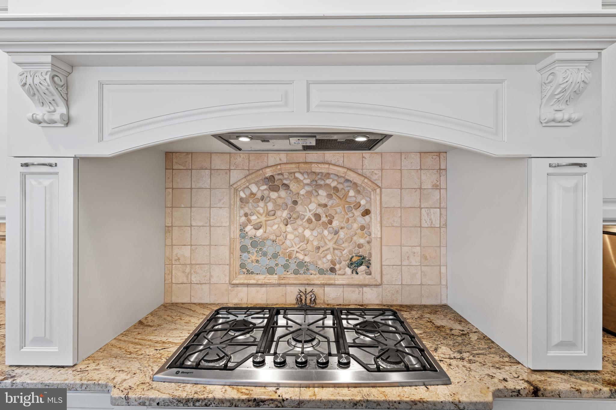 BRITTINGHAM - Residential