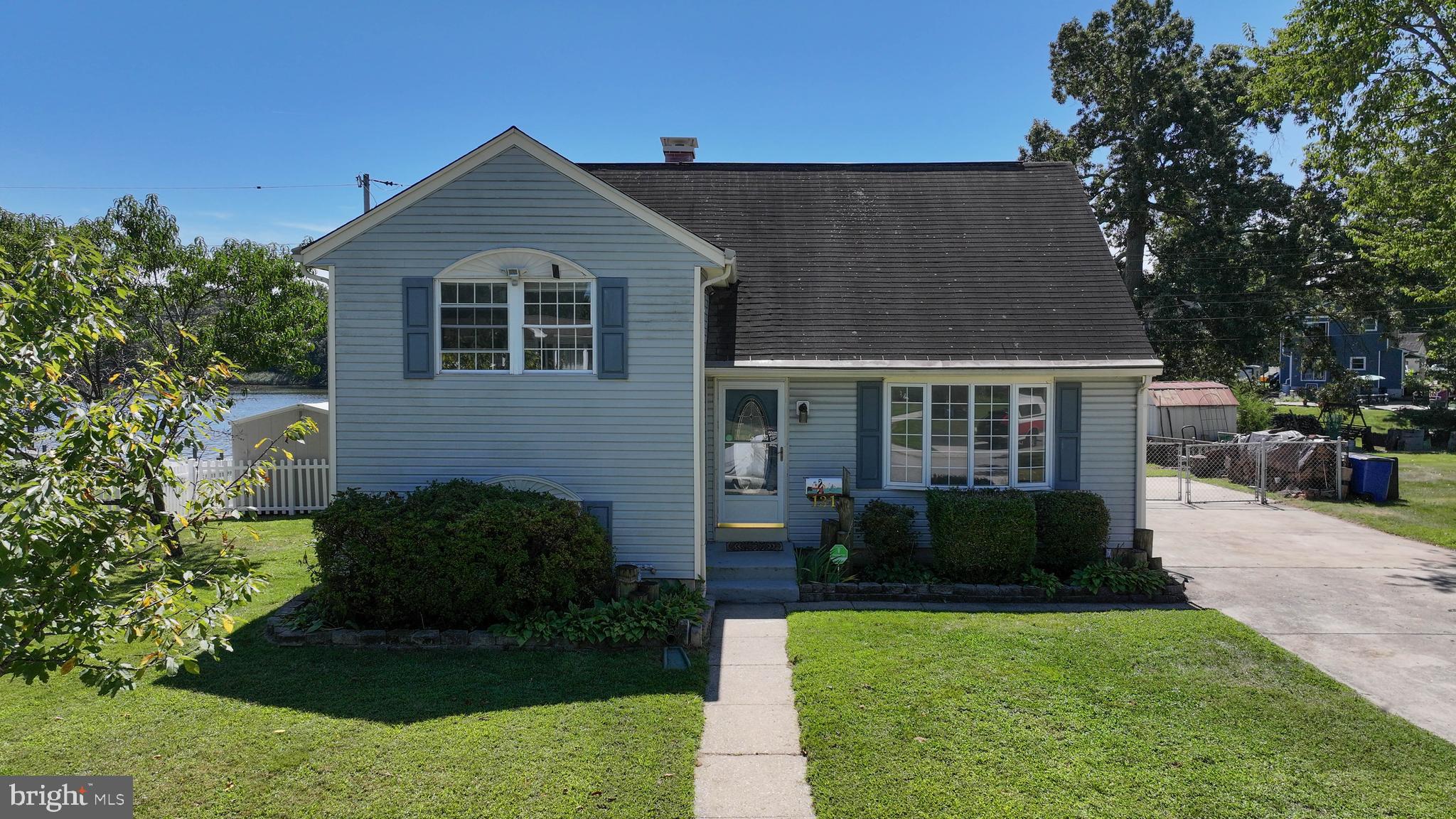 PINE GROVE HOMES - Residential