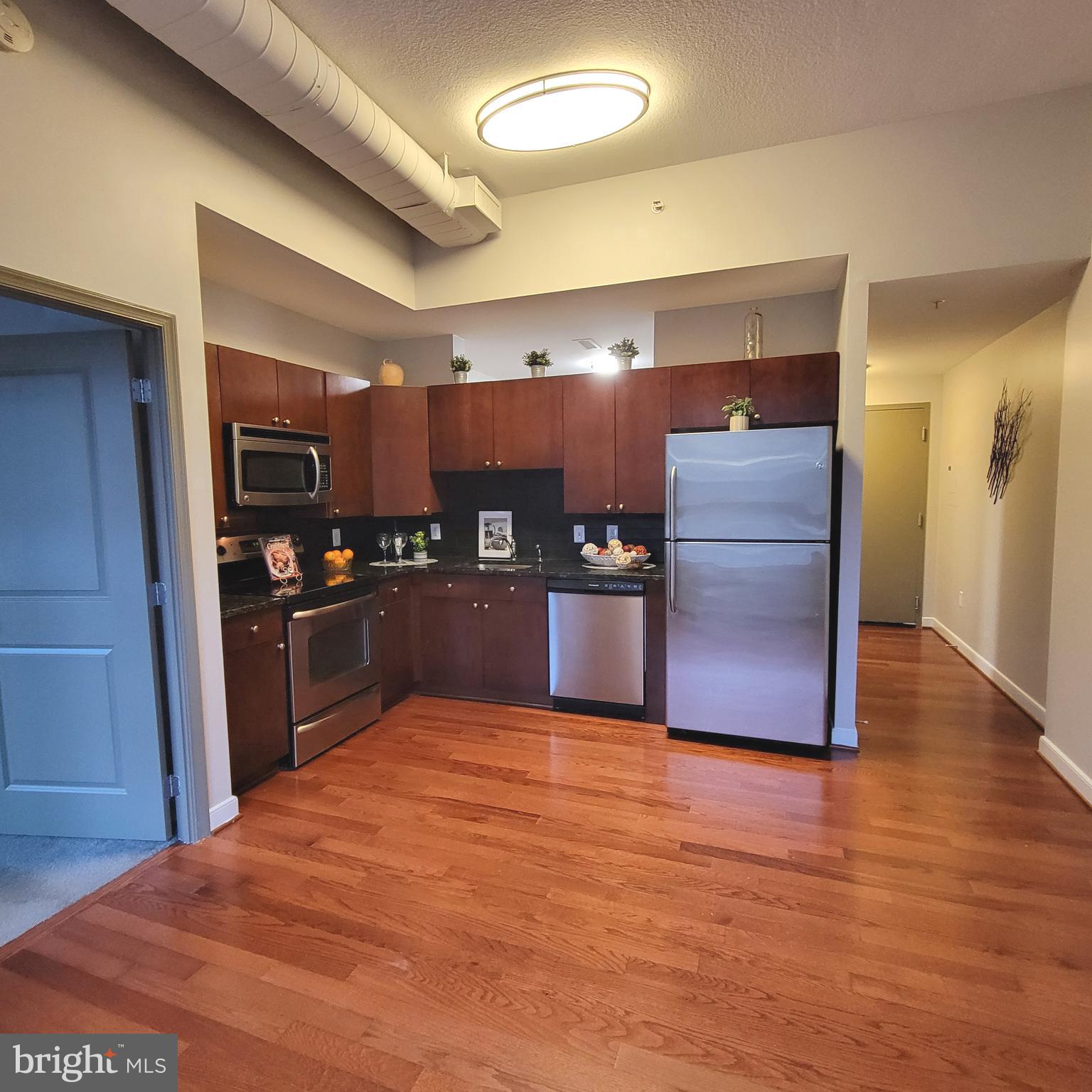 NATIONAL HARBOR - Residential