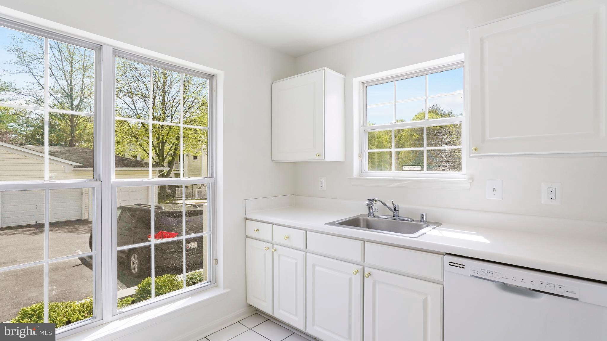 BROOKSTONE - Residential