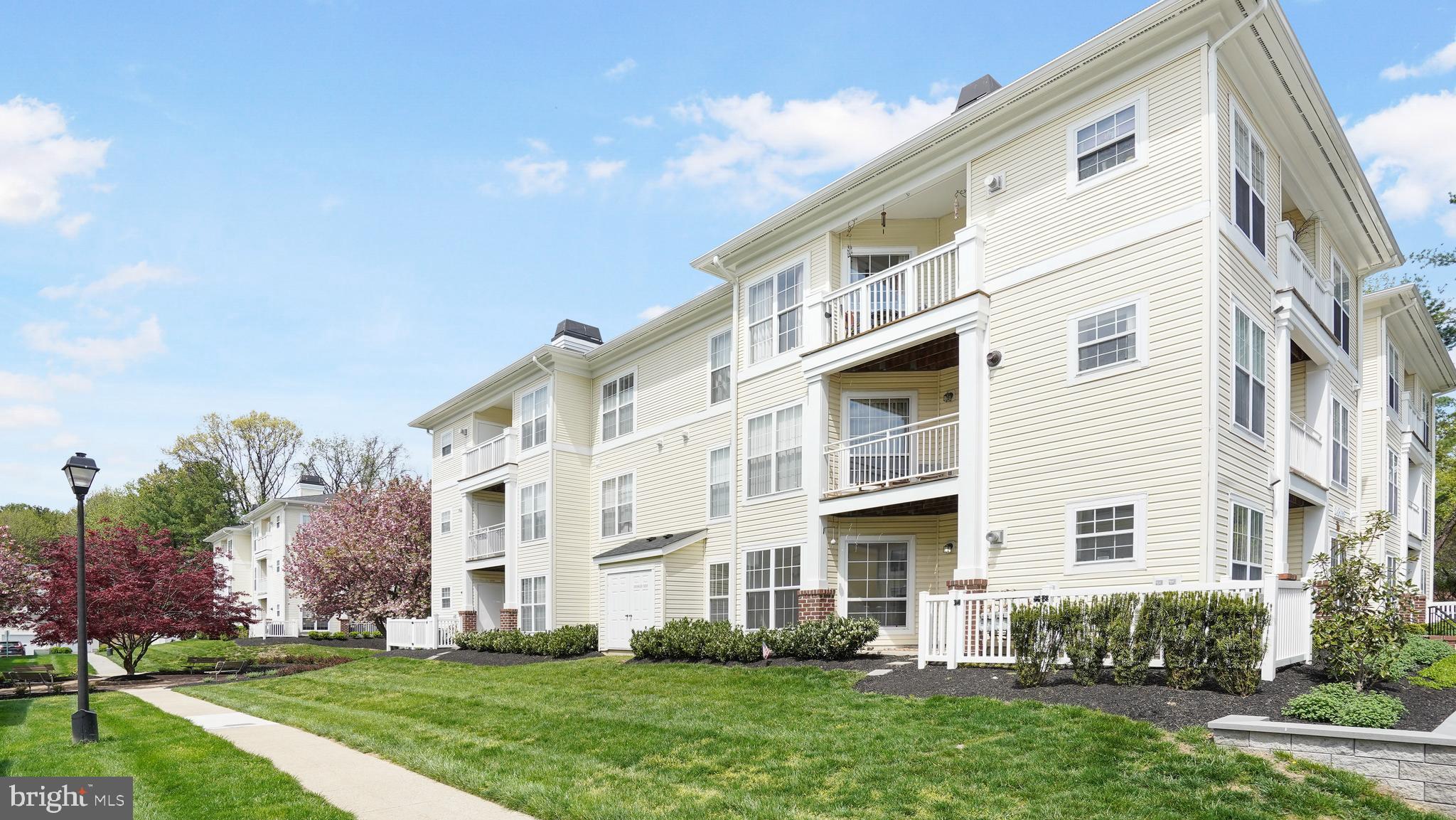 BROOKSTONE - Residential