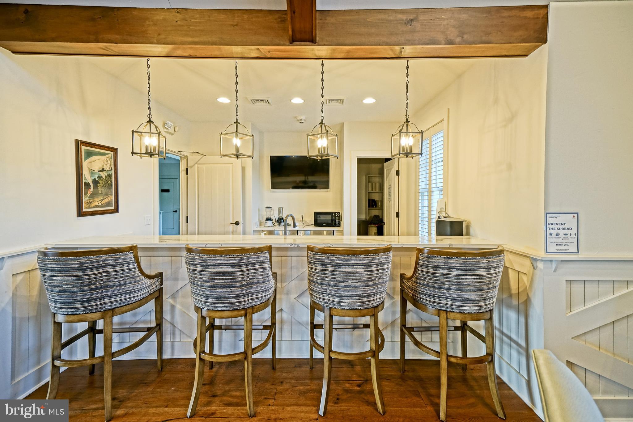 SHOWFIELD - Residential