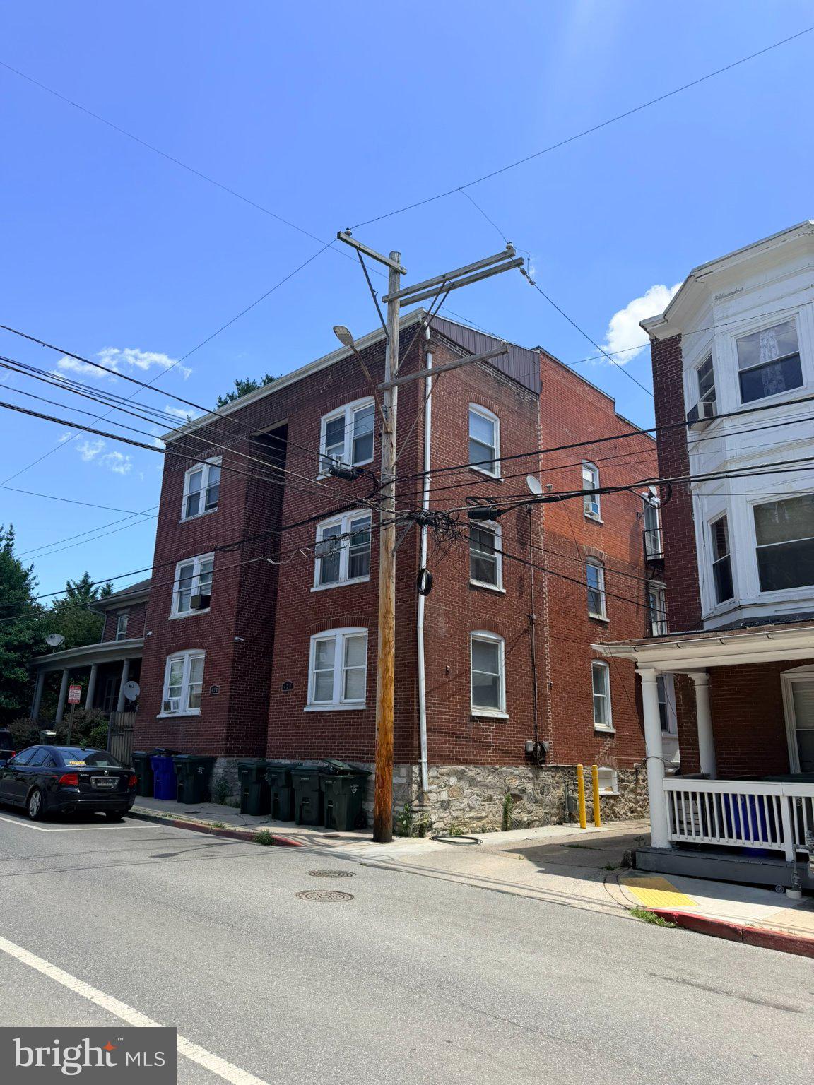 426 N LOCUST STREET