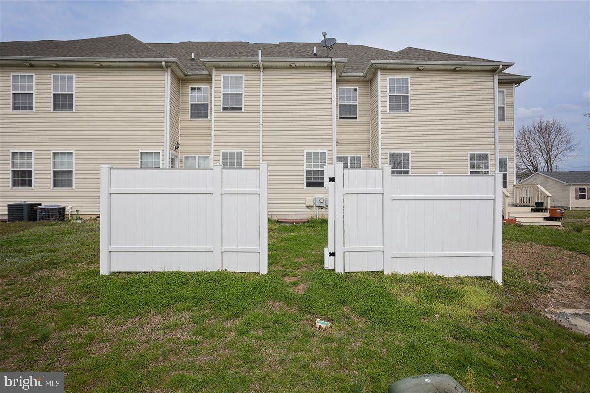 LIBERTY KNOLL - Residential