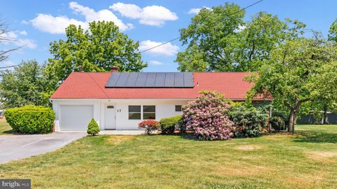 Photo of 17 URBAN DR, LANCASTER, PA 17603 (MLS # PALA2035622)