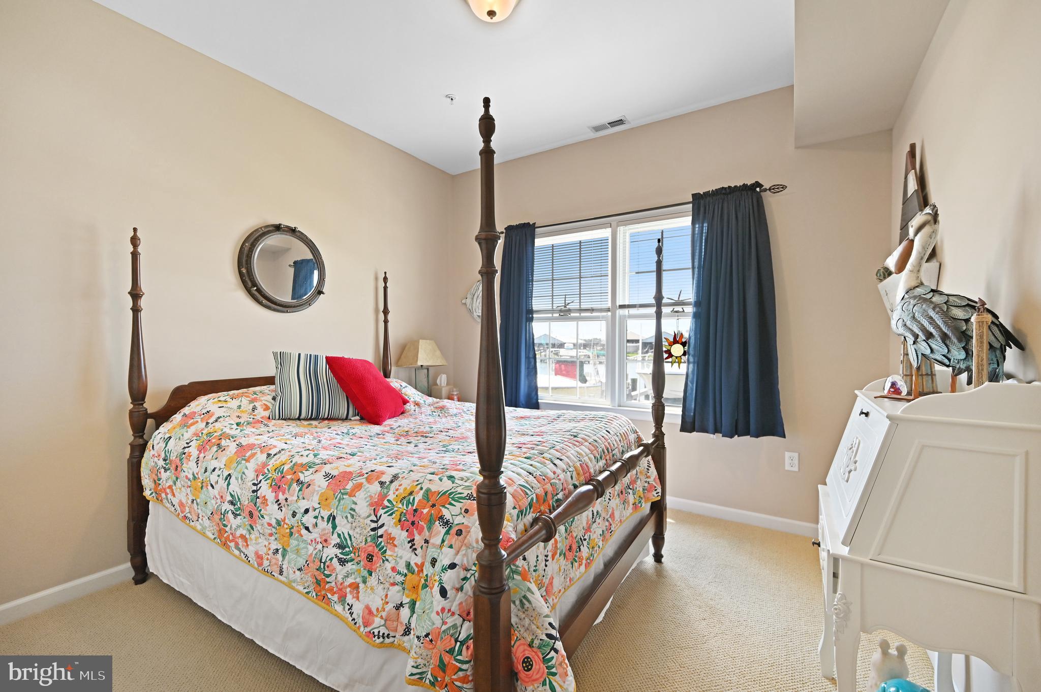 WATERS EDGE - Residential