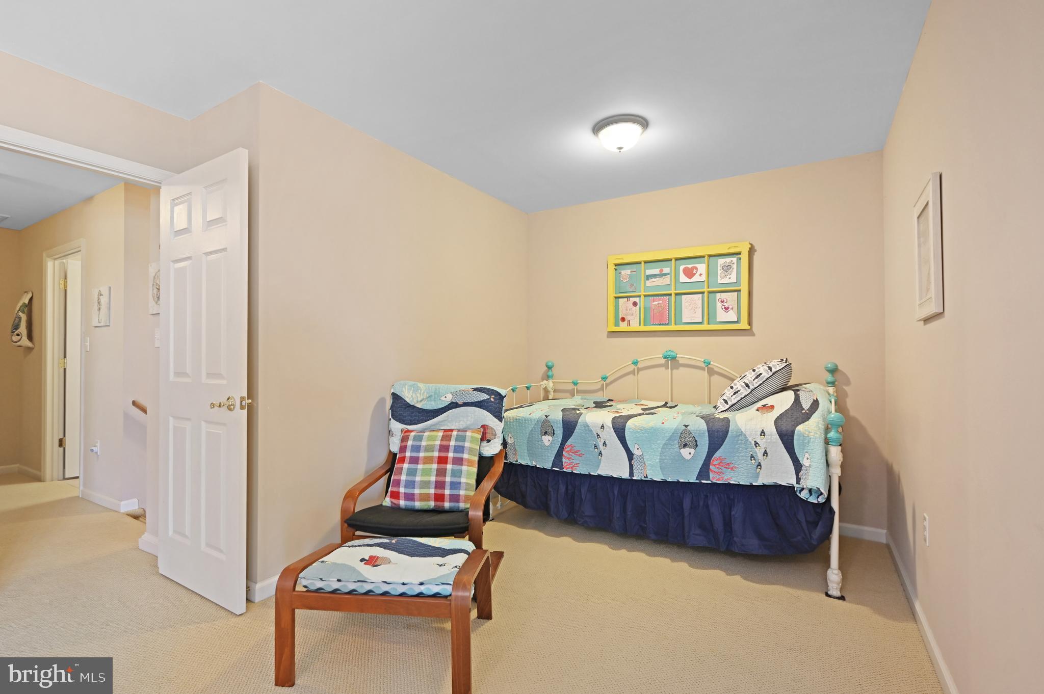 WATERS EDGE - Residential