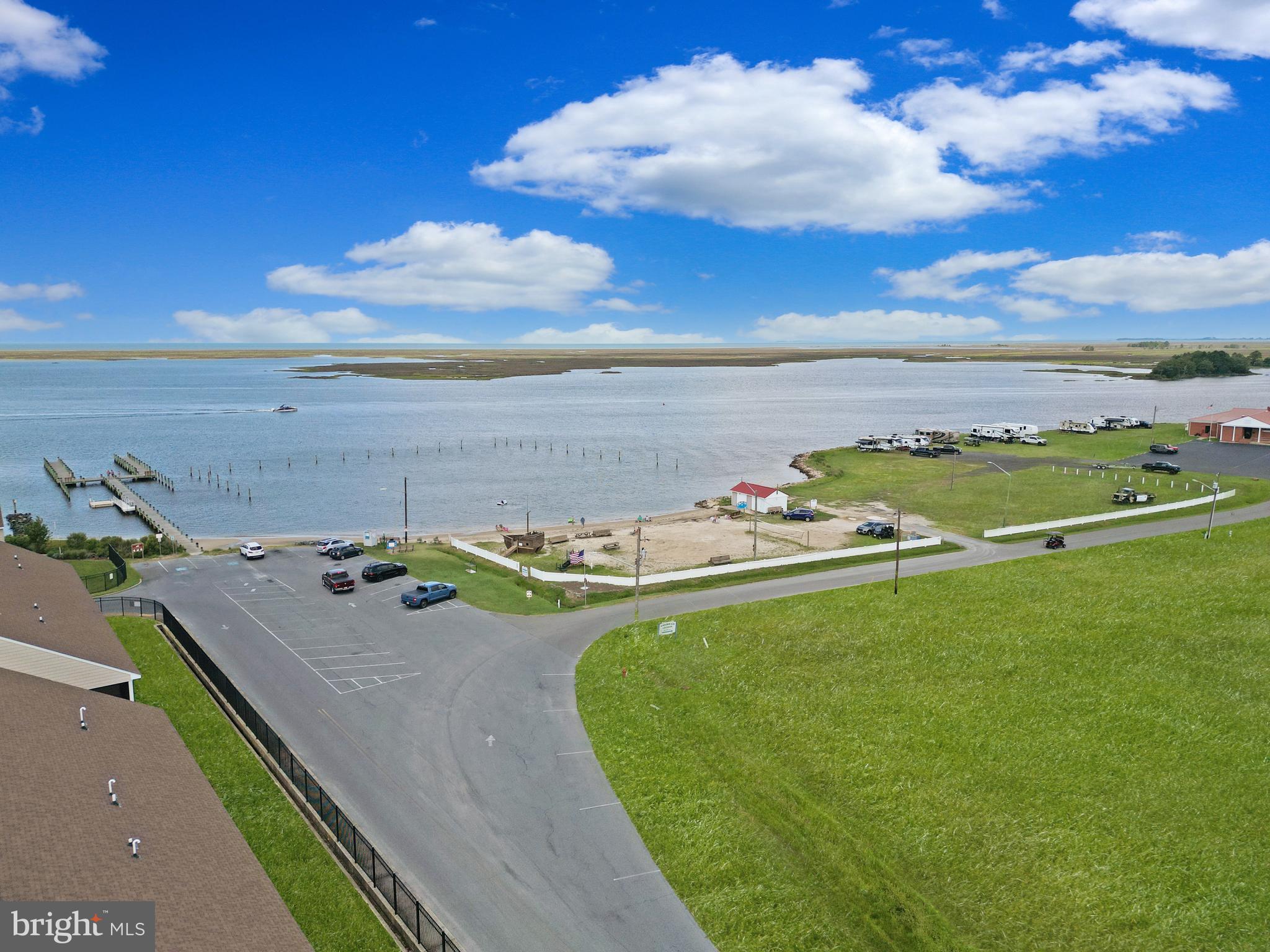 WATERS EDGE - Residential