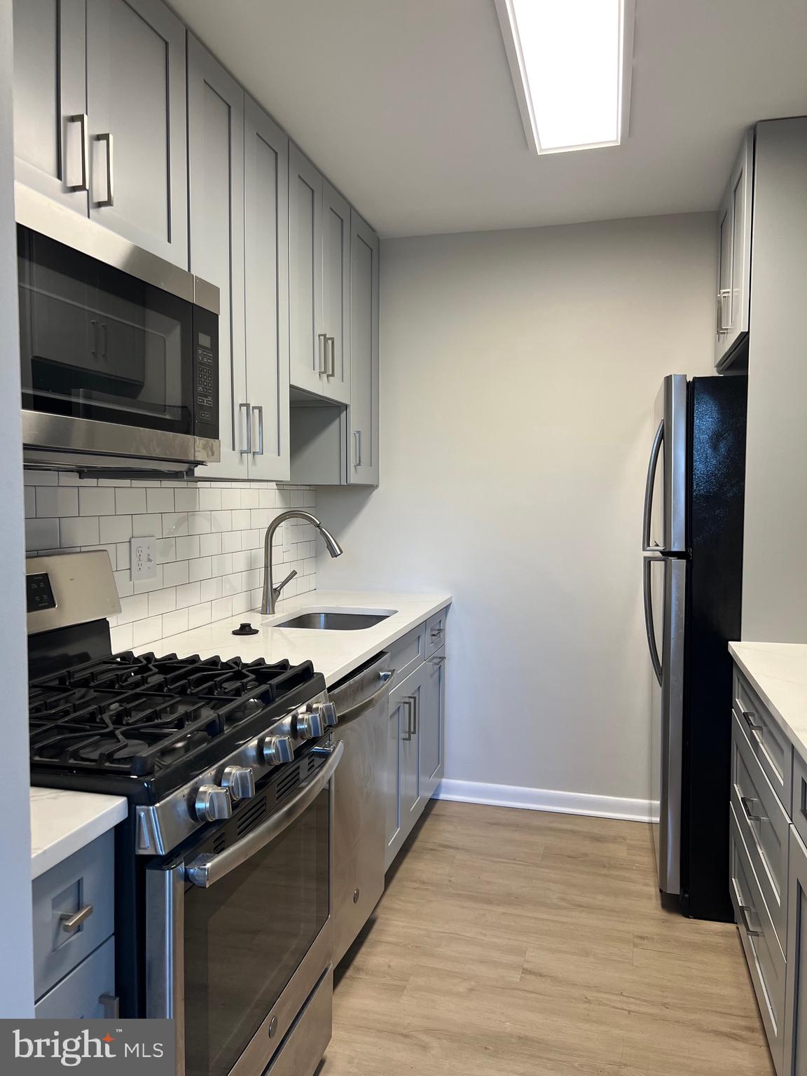 WENTWORTH PLACE - Residential Lease