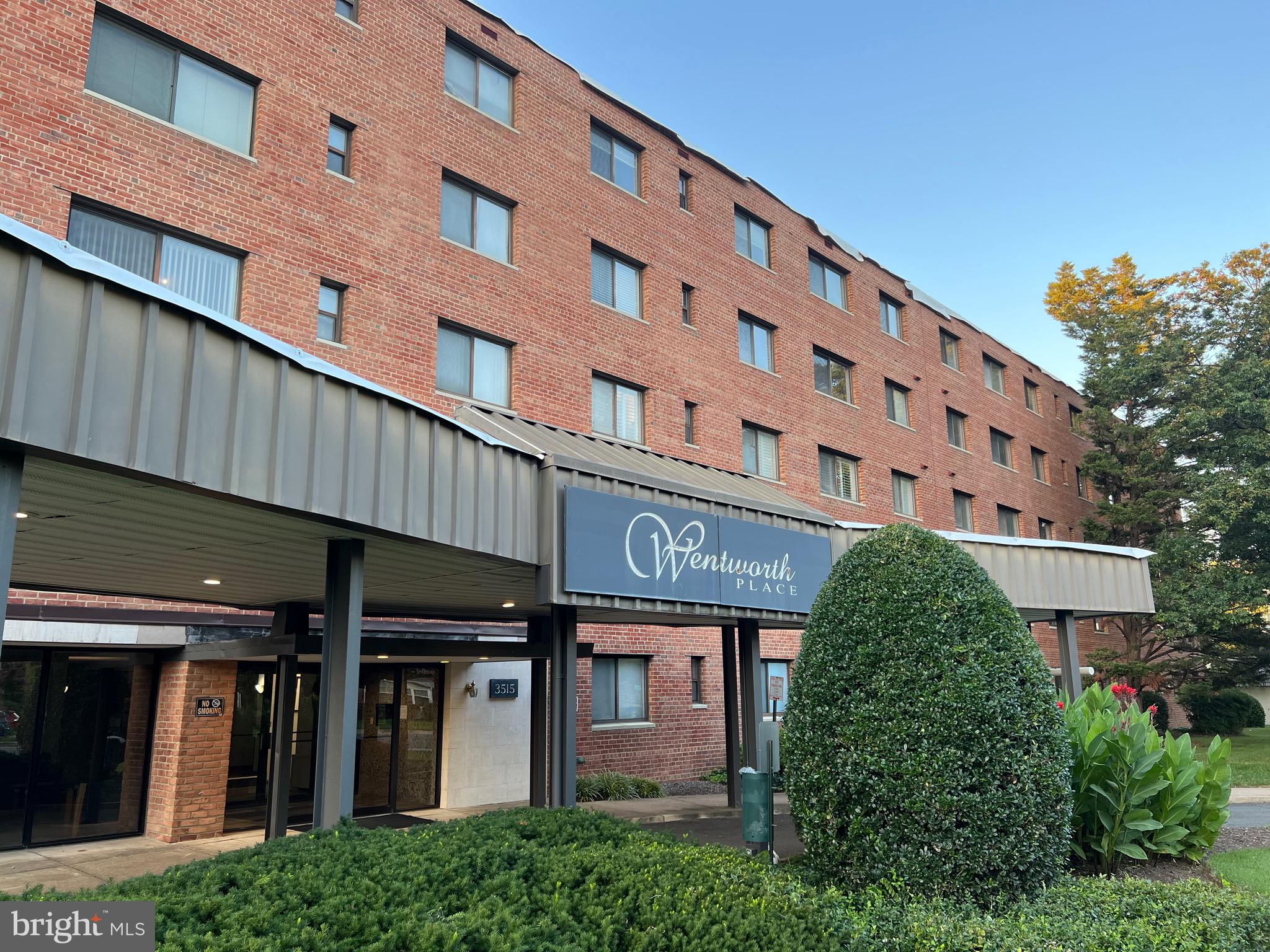 WENTWORTH PLACE - Residential Lease