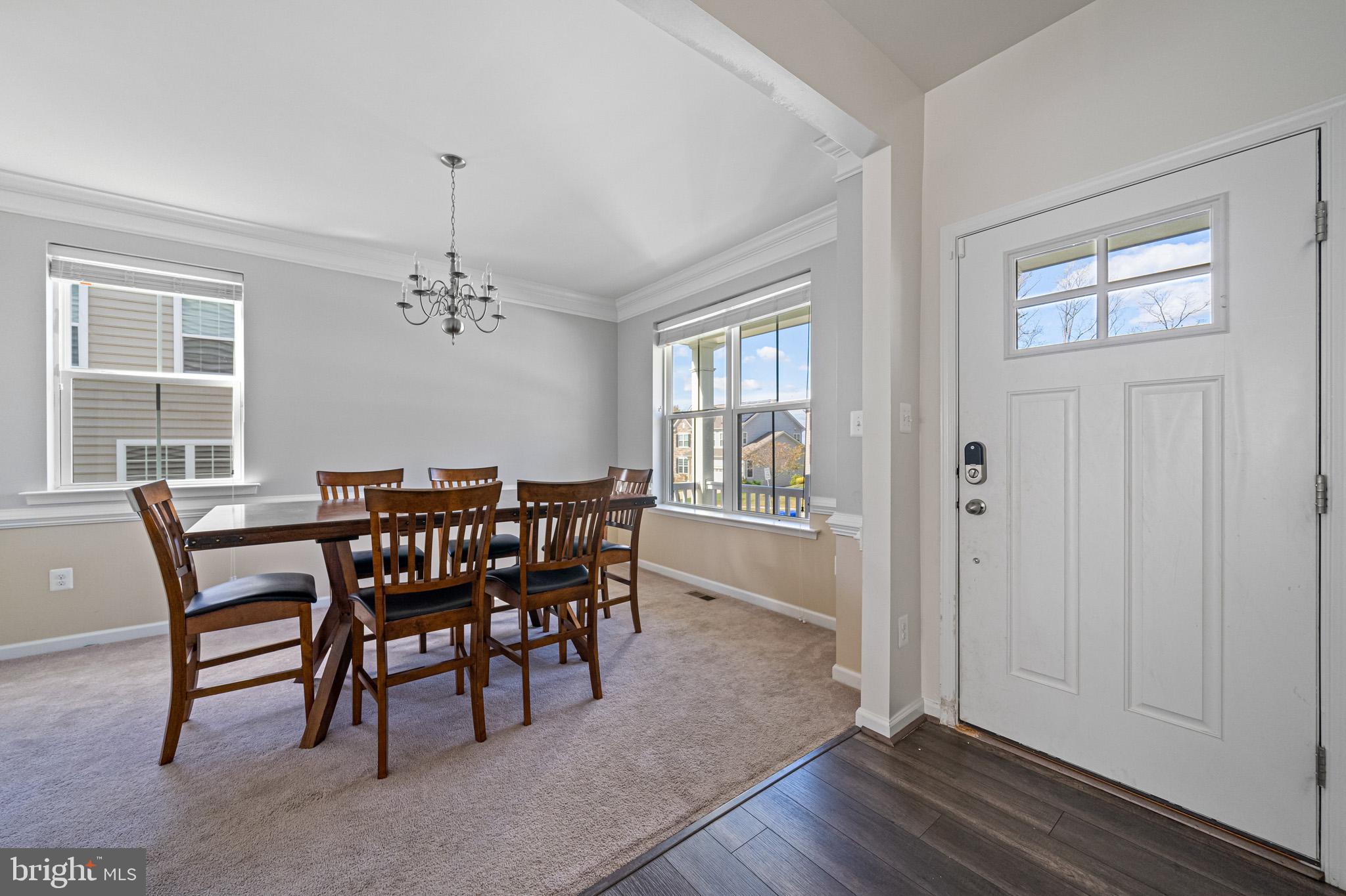 WINDSOR MANOR - Residential