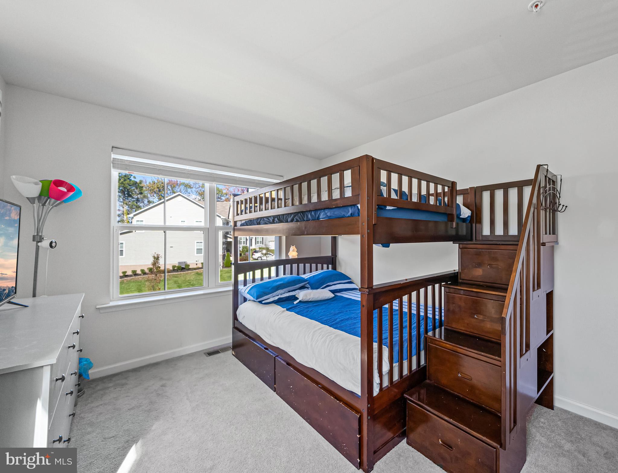 WINDSOR MANOR - Residential