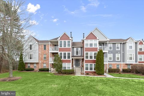 Condo For Sale - 641 Deering Road #2J<br/> PASADENA, MD 21122