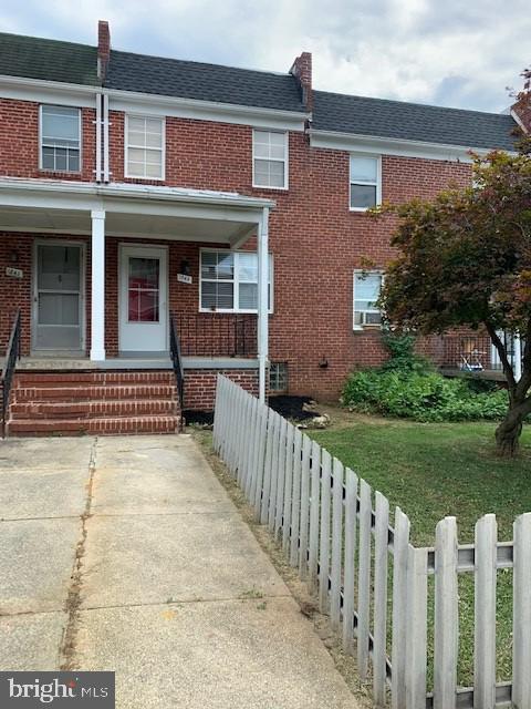 HAMPDEN HISTORIC DISTRICT - Residential Lease