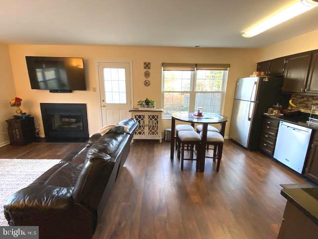 30 CLAVER HILL WAY