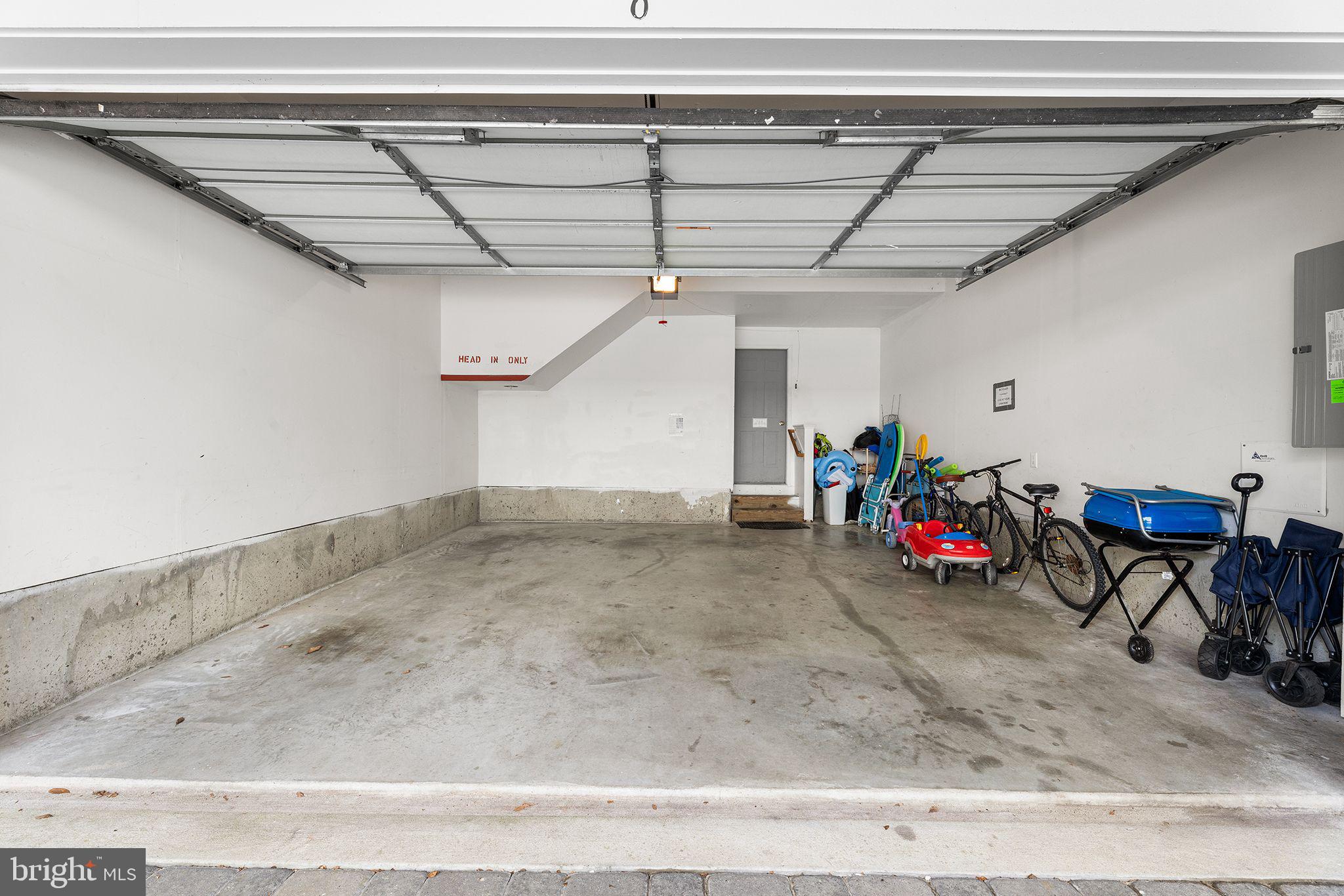 SUNSET ISLAND - Residential