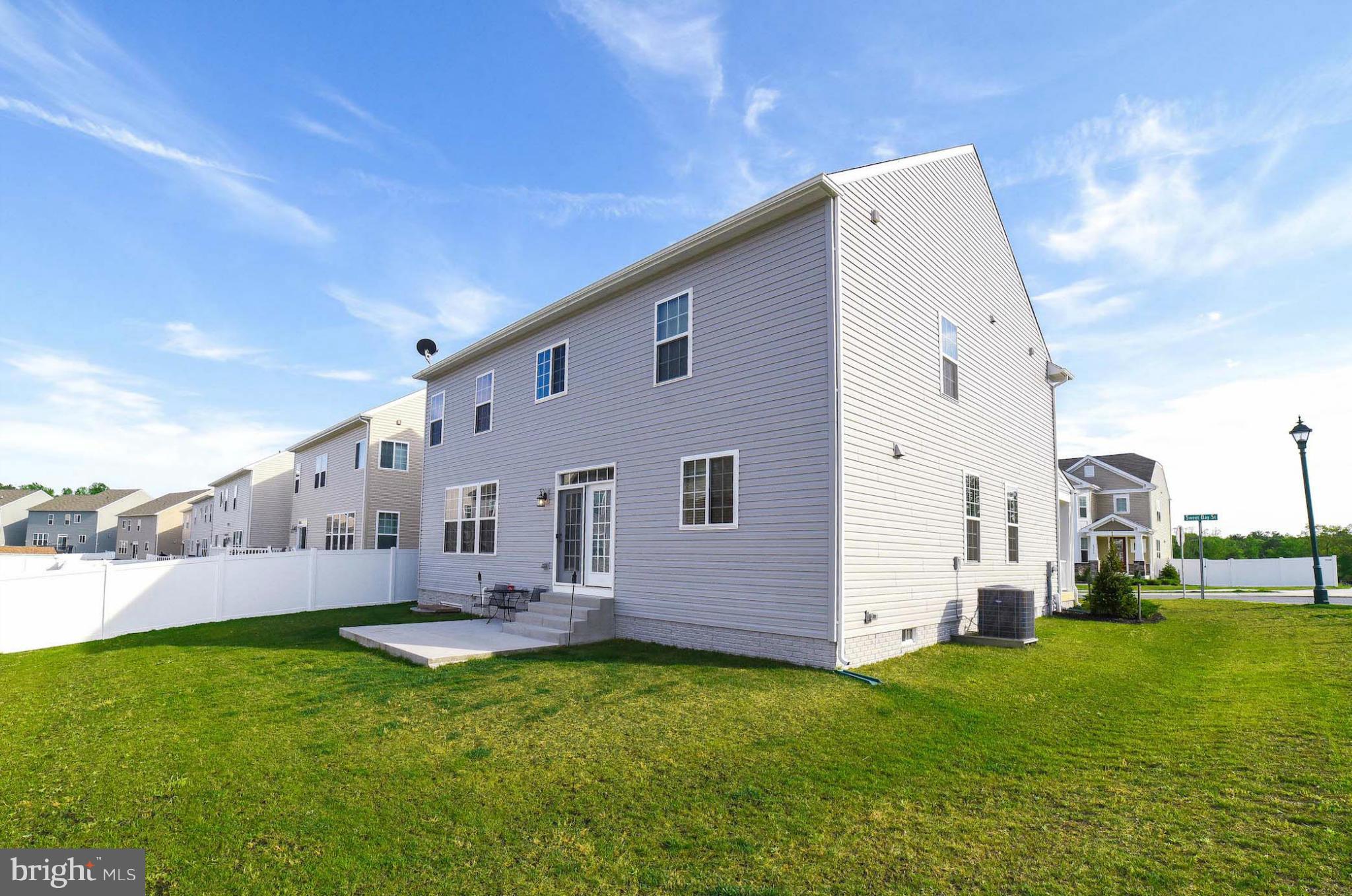 MAGNOLIA PARK AT WILDEWOOD - Residential Lease