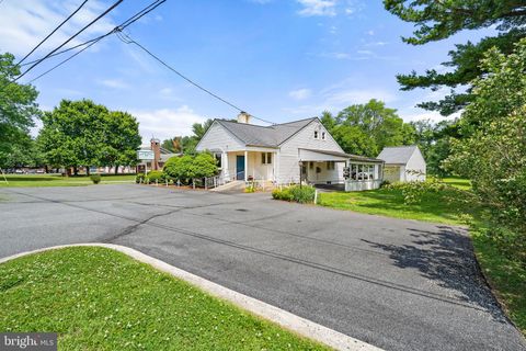 Photo of 401 Pulaski Highway, ELKTON, MD 21921 (MLS # MDCC2021966)