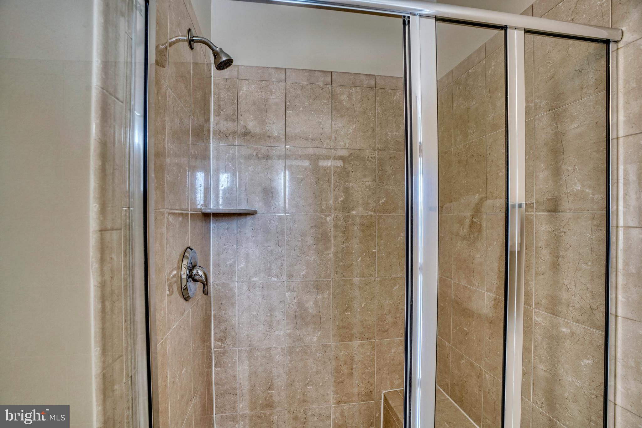 LOMBARD COURT - Residential