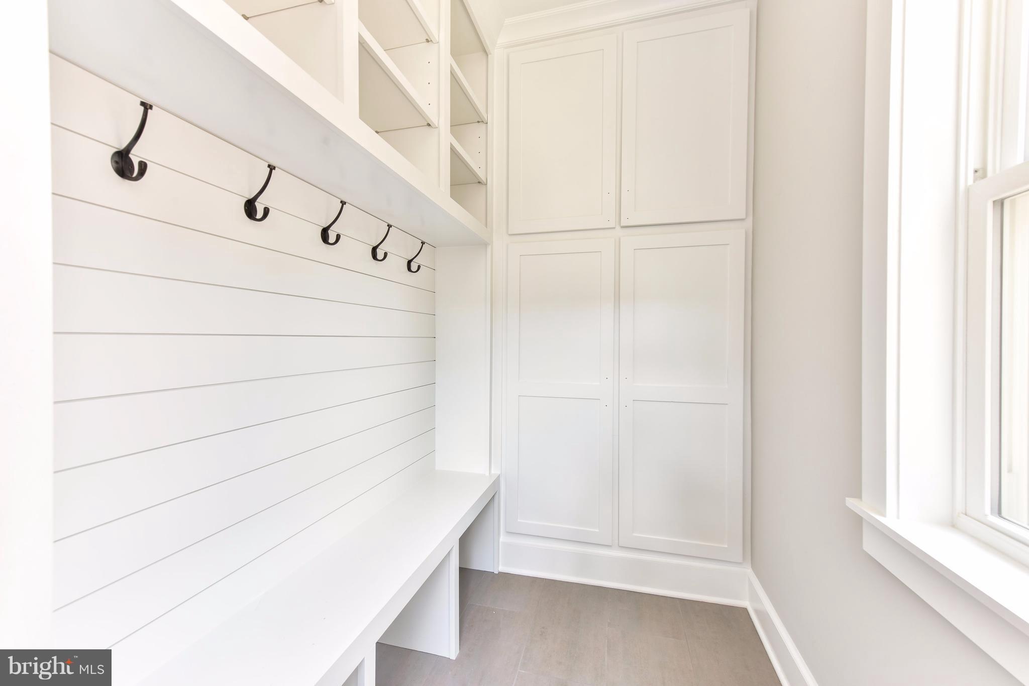 DEL RAY - Residential