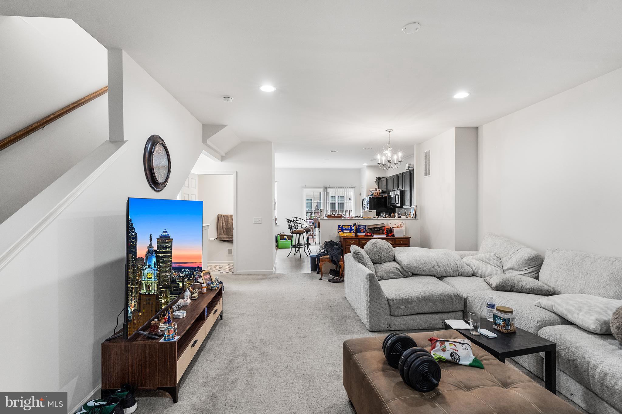 39 TYNDALL TRAIL