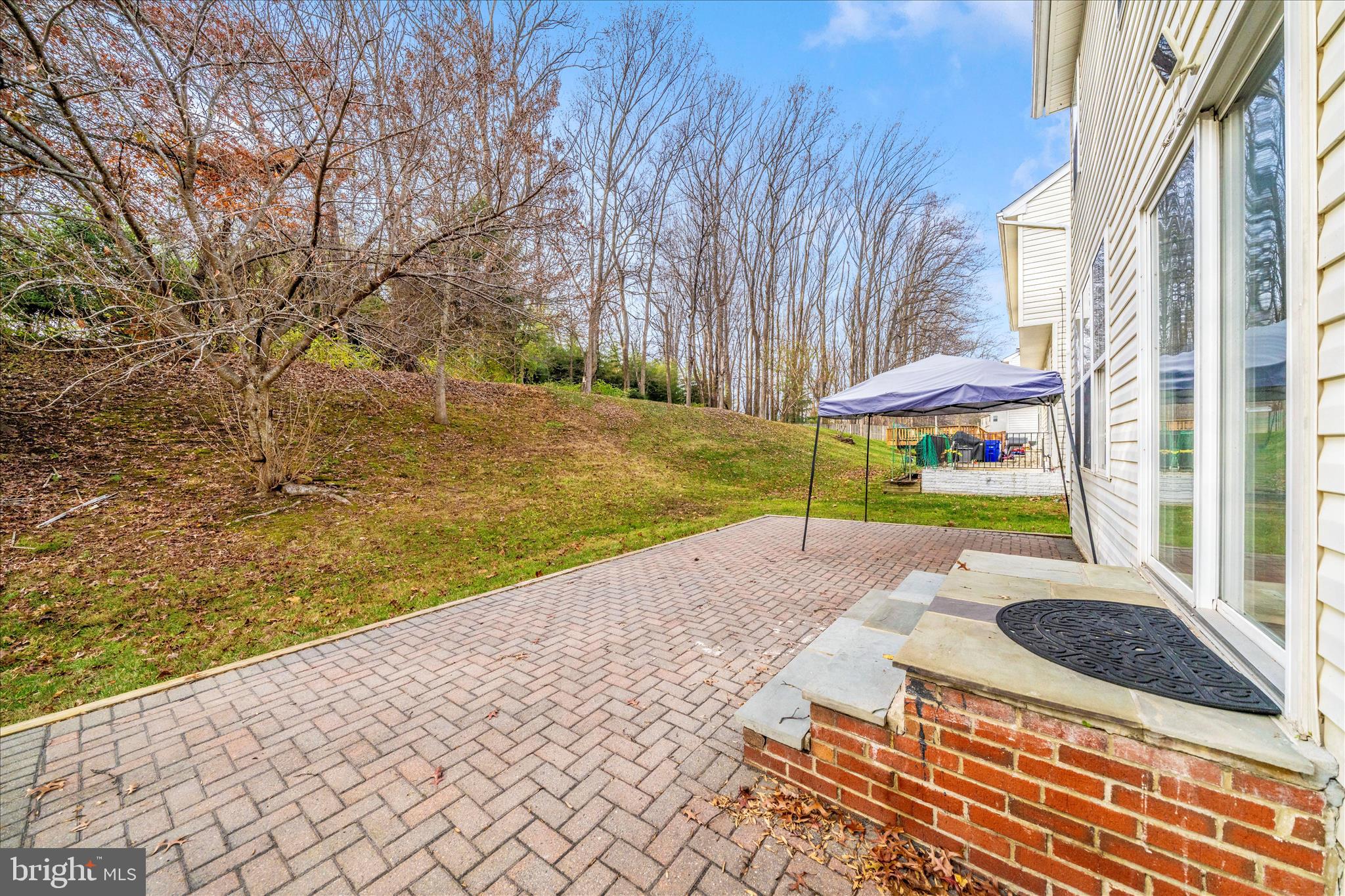 SENECA PARK NORTH - Residential Lease