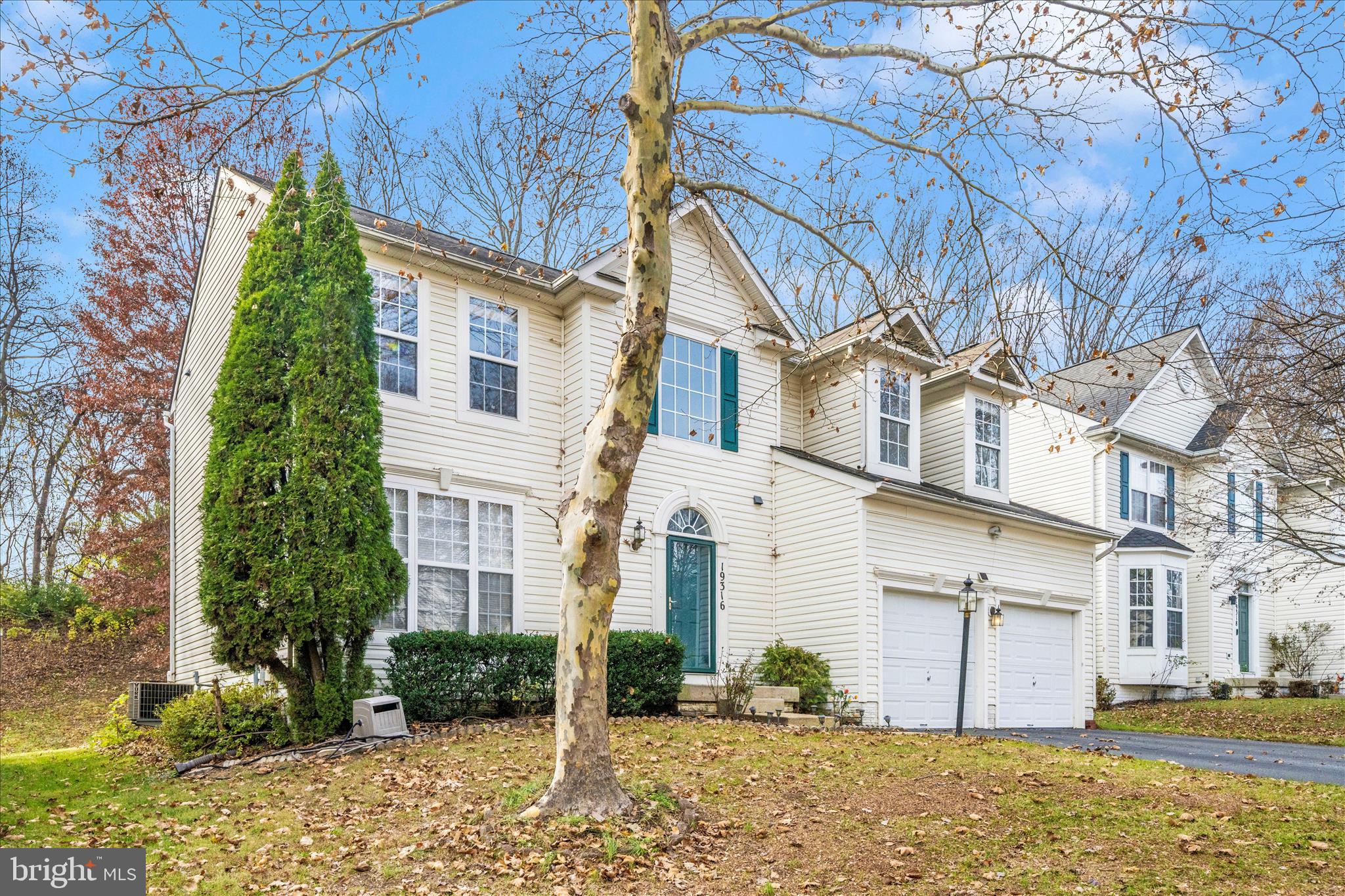 SENECA PARK NORTH - Residential Lease