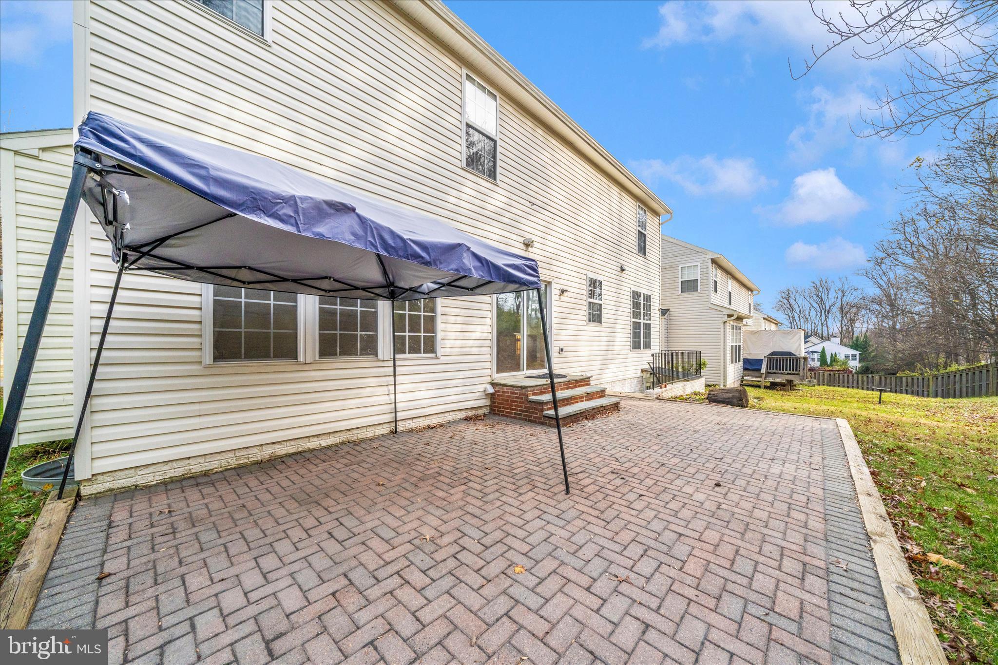 SENECA PARK NORTH - Residential Lease