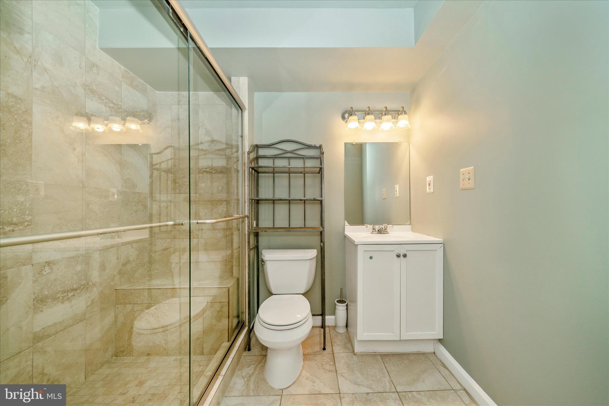 SENECA PARK NORTH - Residential Lease