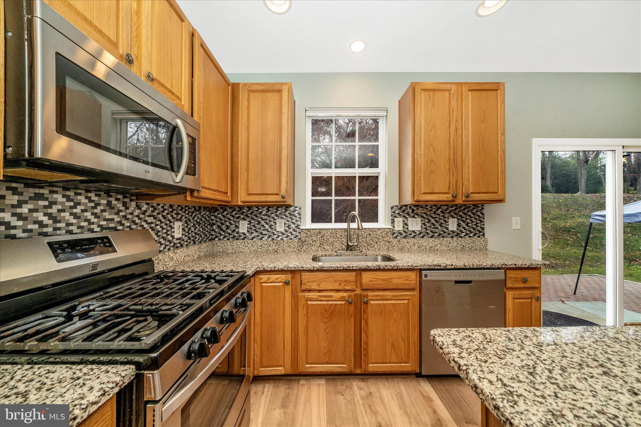 SENECA PARK NORTH - Residential Lease