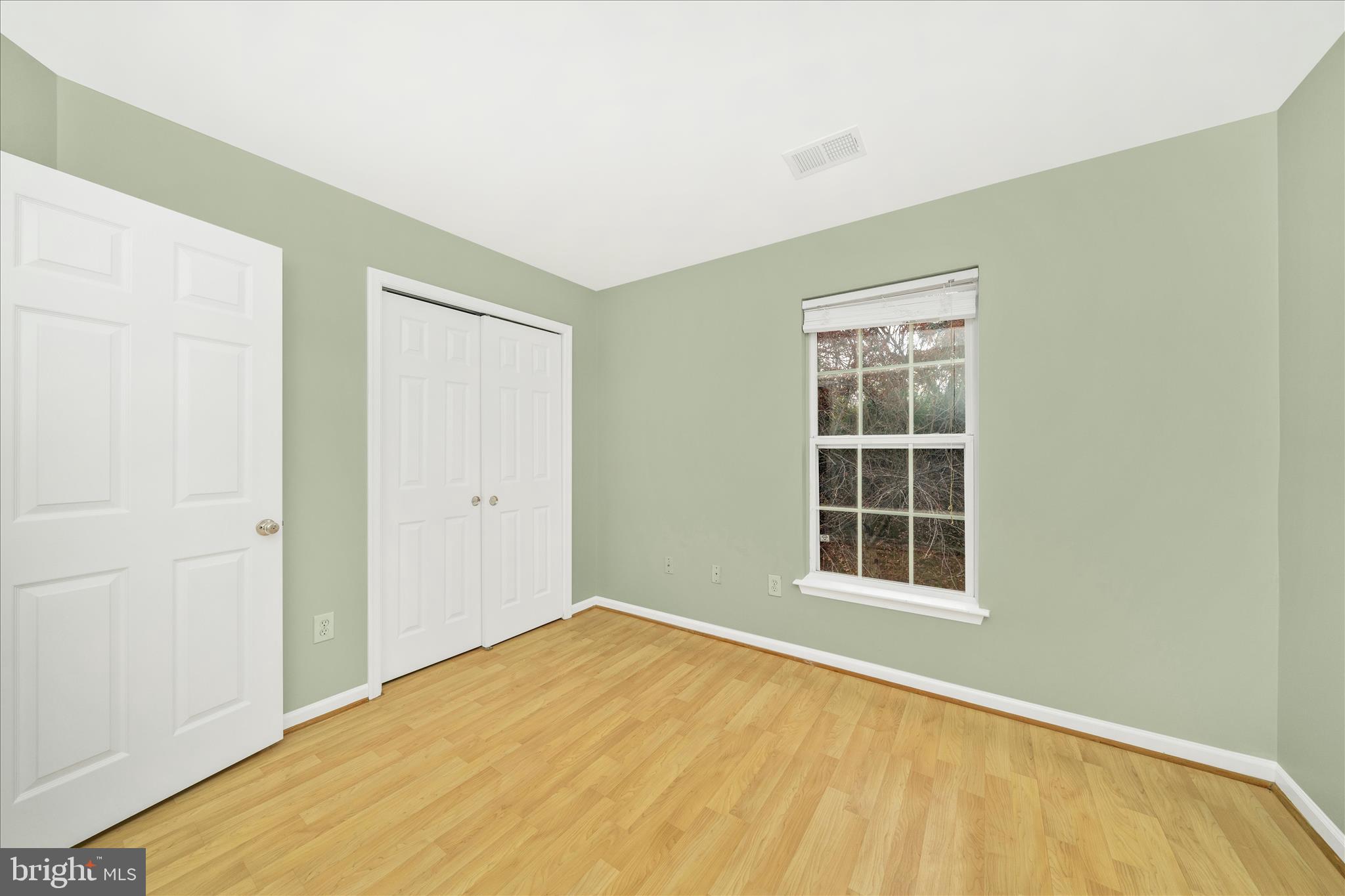 SENECA PARK NORTH - Residential Lease