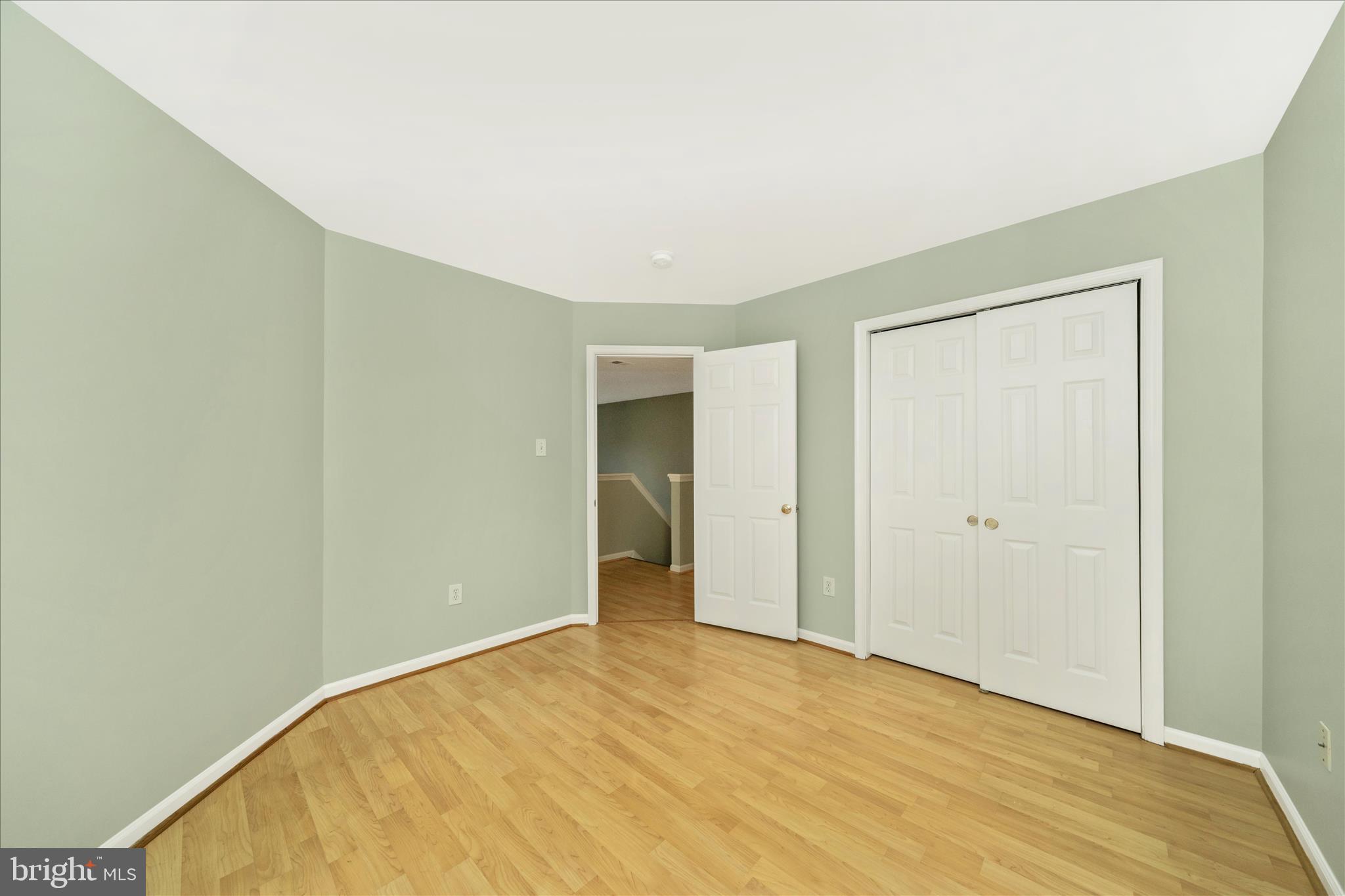 SENECA PARK NORTH - Residential Lease