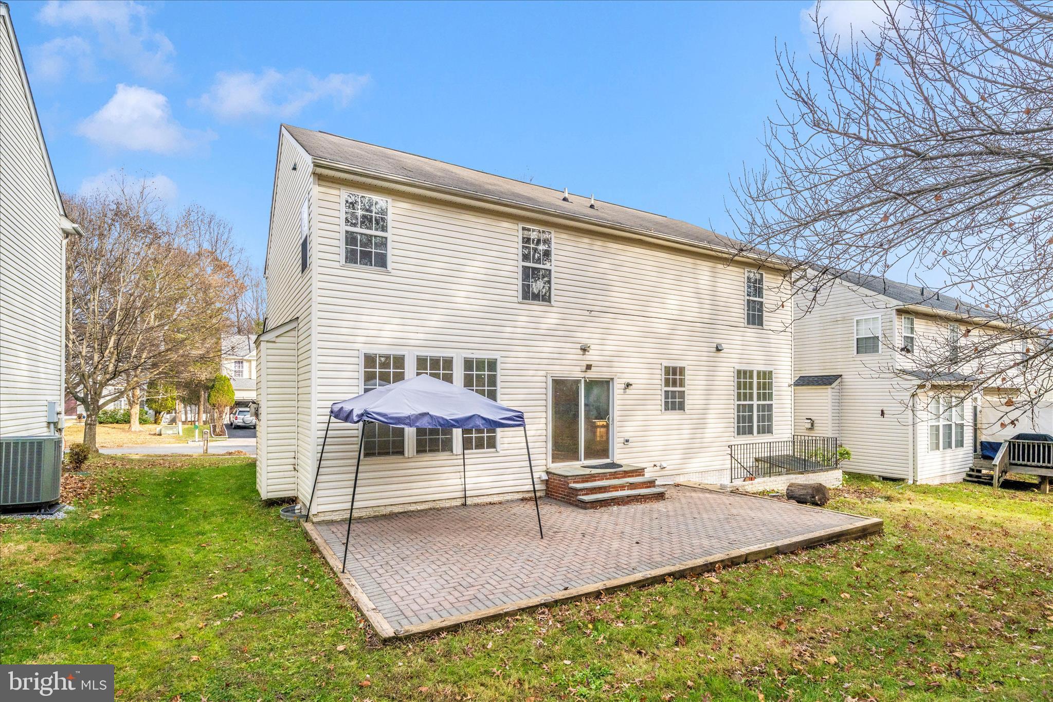 SENECA PARK NORTH - Residential Lease