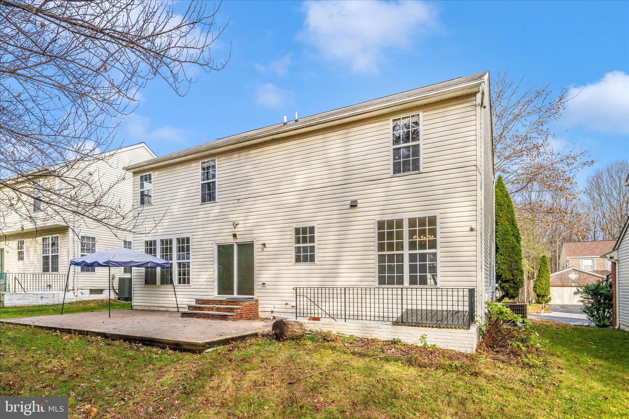 SENECA PARK NORTH - Residential Lease