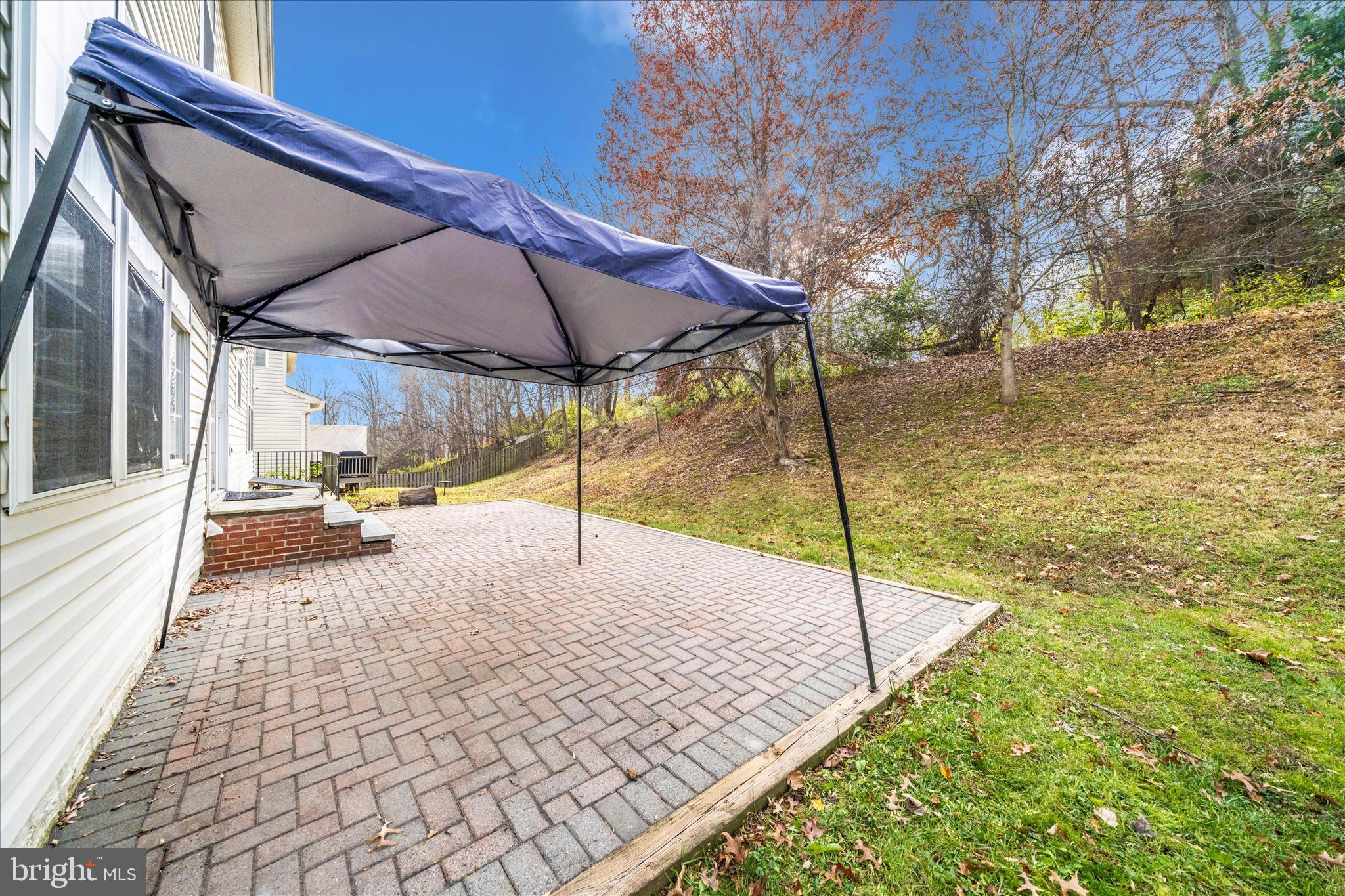 SENECA PARK NORTH - Residential Lease