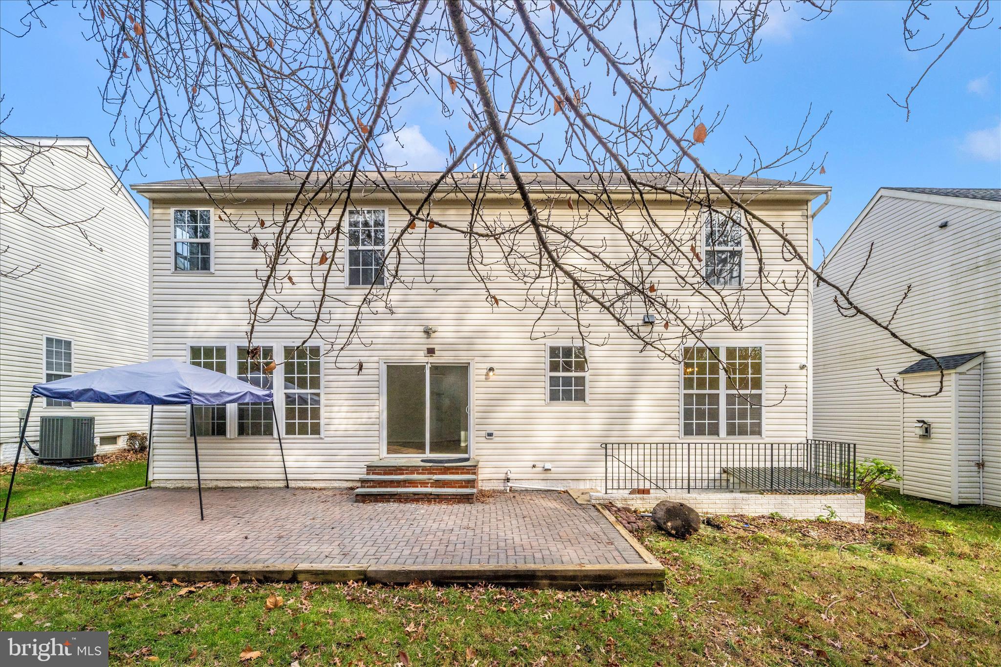 SENECA PARK NORTH - Residential Lease