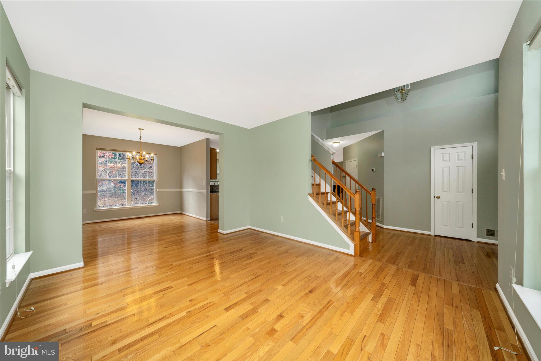 SENECA PARK NORTH - Residential Lease