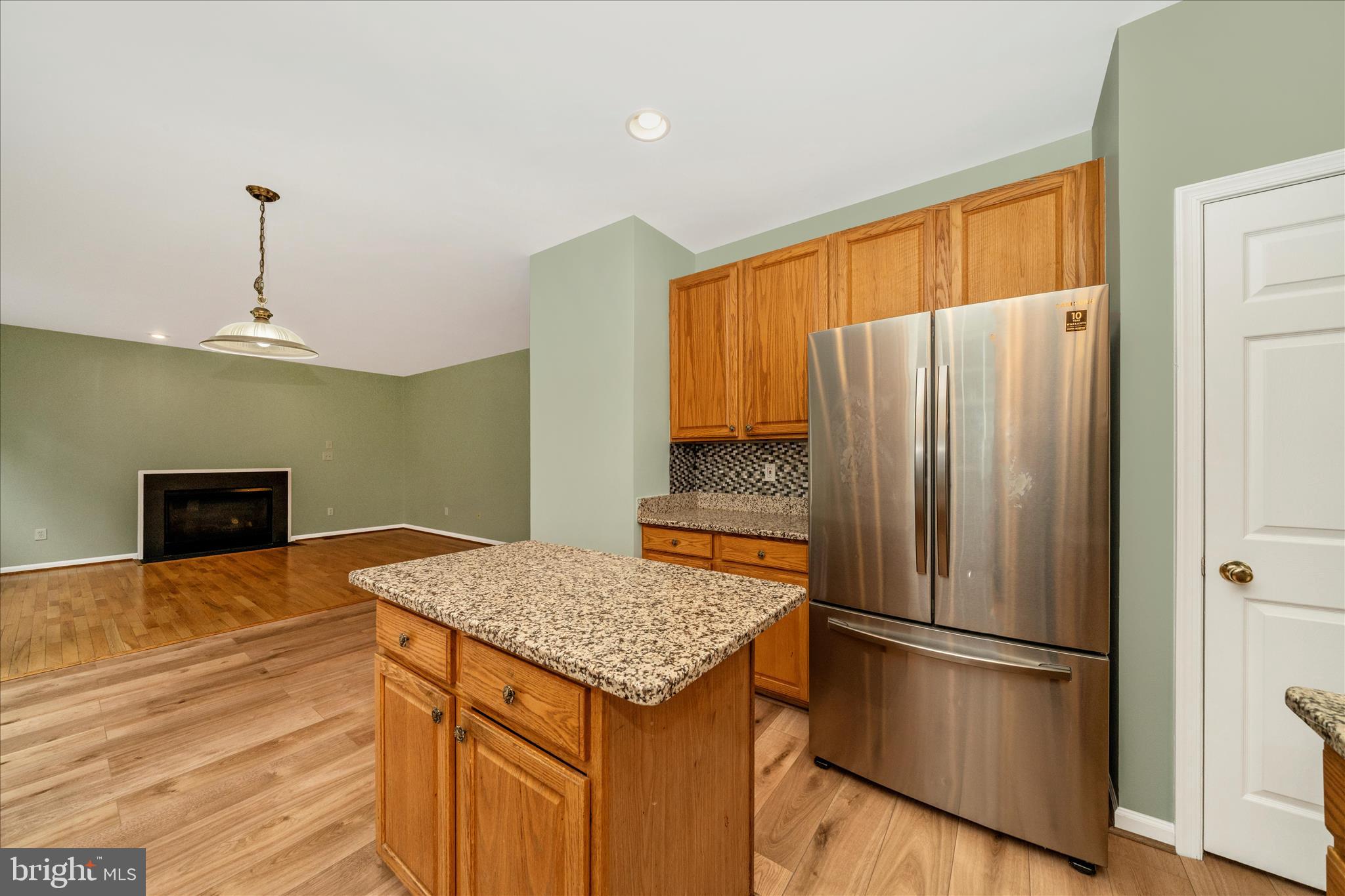 SENECA PARK NORTH - Residential Lease