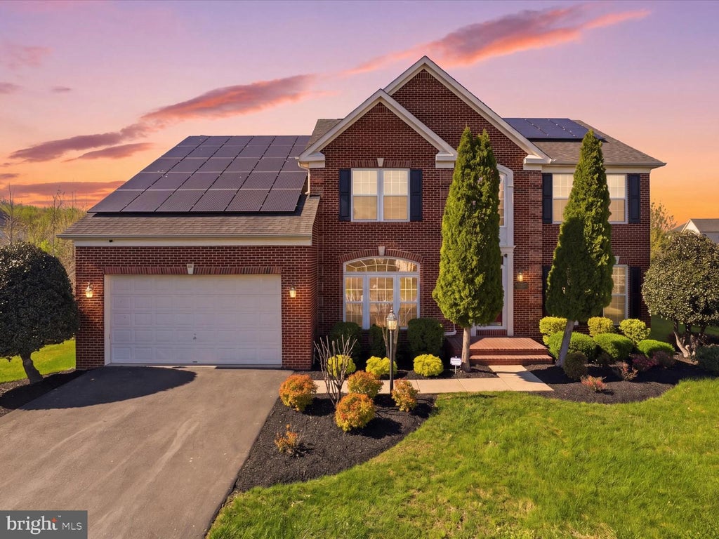 Photo of 14202 Derby Ridge Road, BOWIE, MD 20721 (MLS # MDPG2198870)