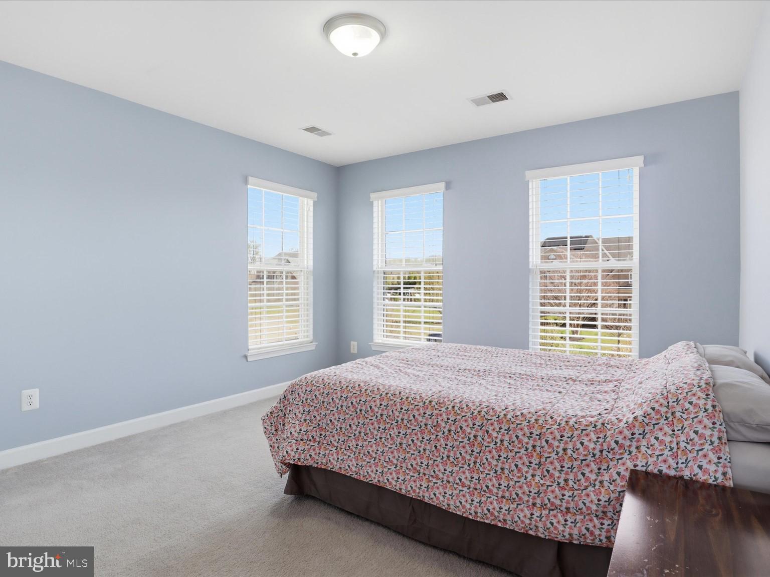 FAIRVIEW MANOR - Residential