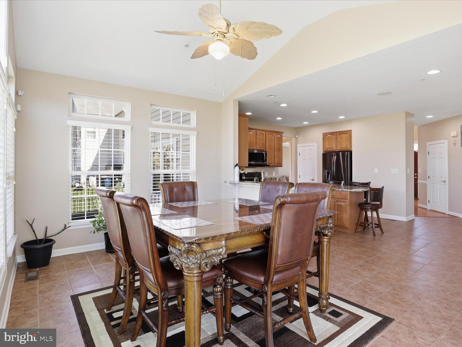 FAIRVIEW MANOR - Residential