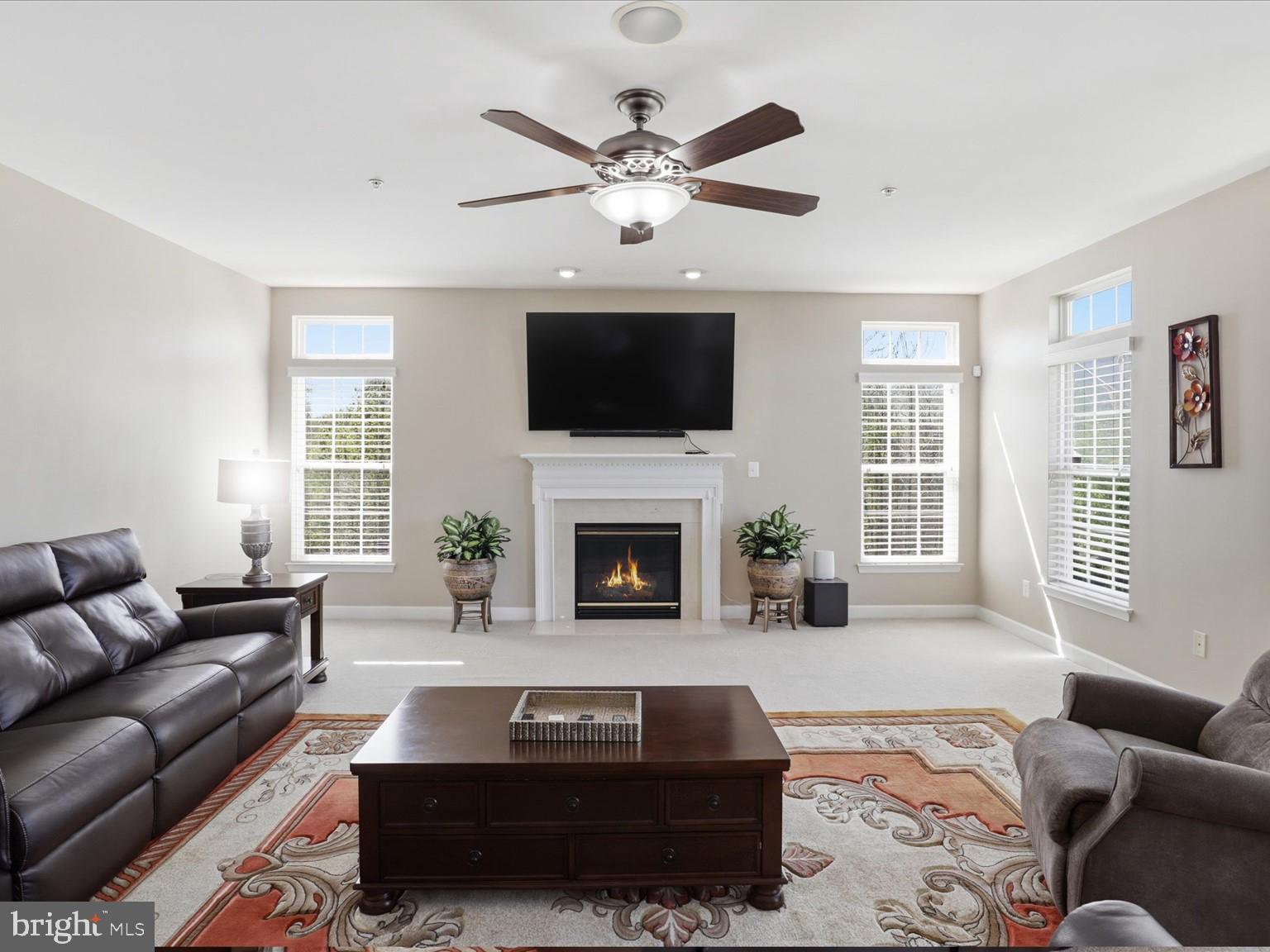 FAIRVIEW MANOR - Residential