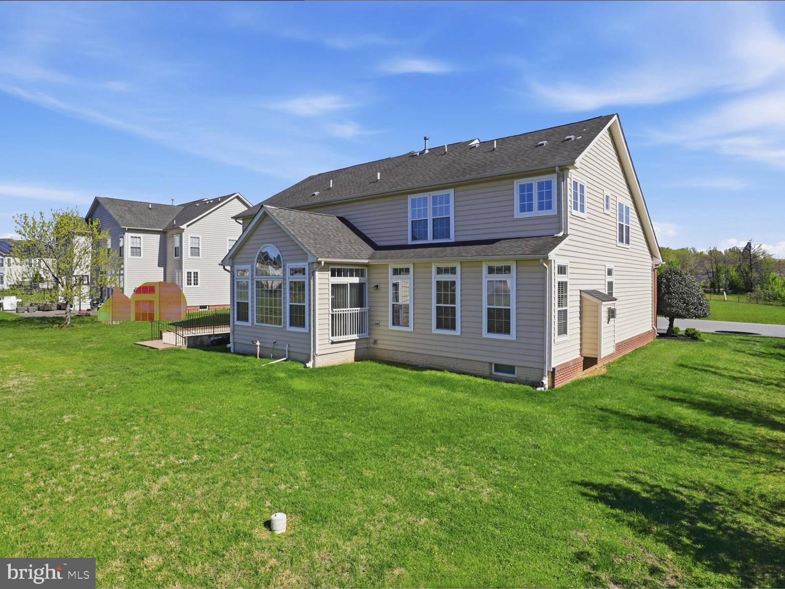 FAIRVIEW MANOR - Residential