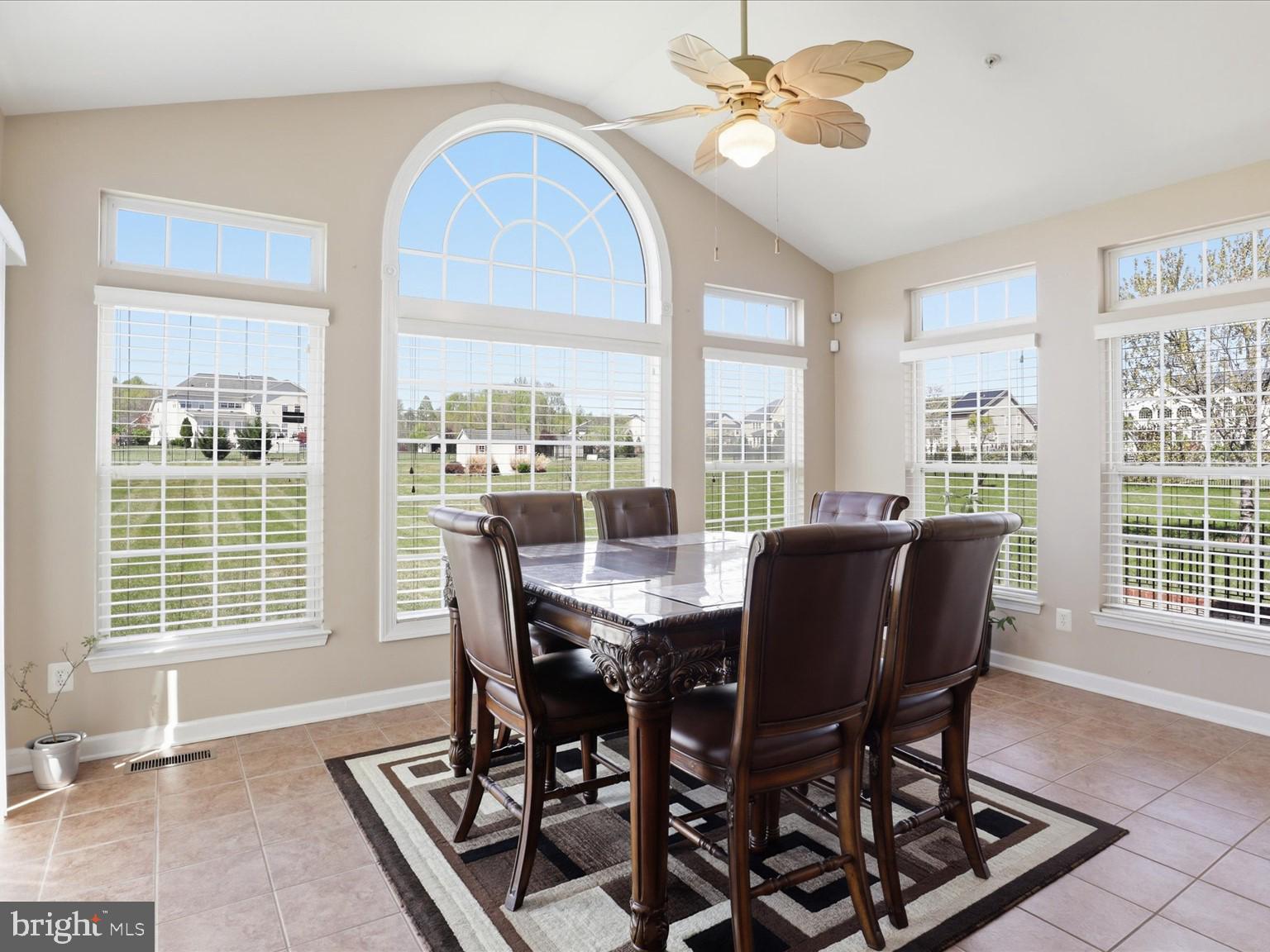 FAIRVIEW MANOR - Residential